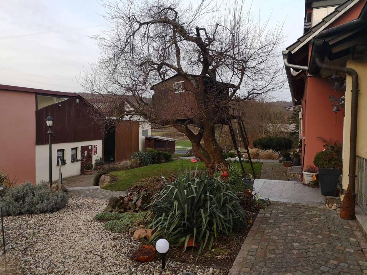 Ferienwohnungen Maintal Karlstadt Exterior photo